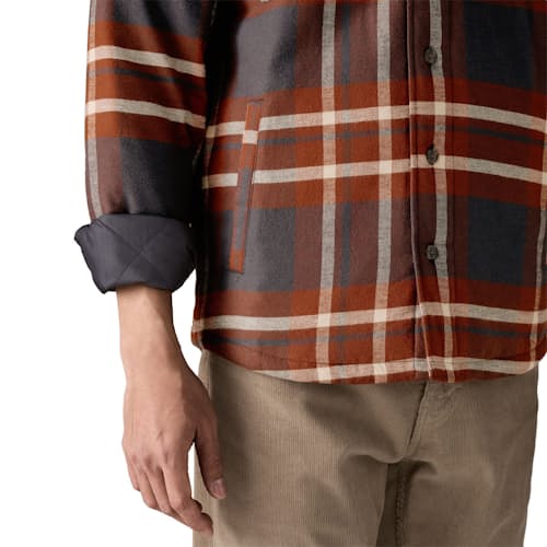 laydown detail image of Lightweight Insulated Fjord Flannel Shirt