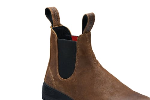 laydown detail image of Blundstone x Filson #2535 Chelsea Boot