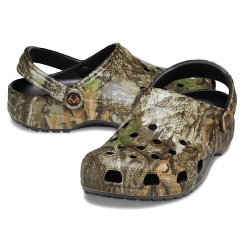 laydown image of Realtree APX Classic Clog