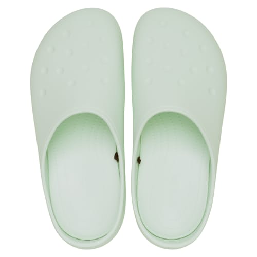laydown image of Classic Quiet Clog