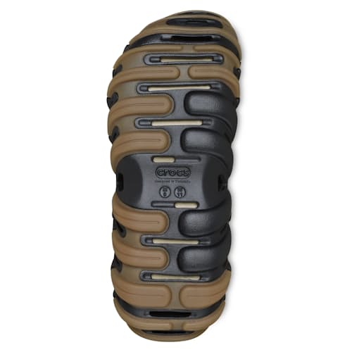 laydown image of Echo RO Clog