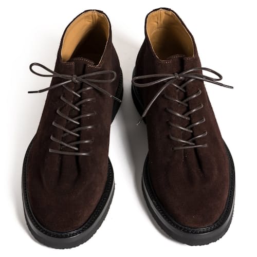 laydown image of Chukka