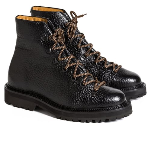 laydown image of Magnus Hiking Boot