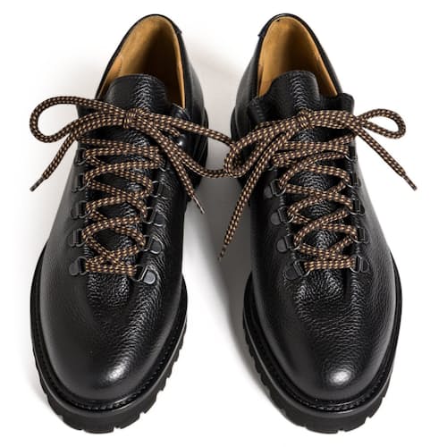 laydown image of Rasmus Lug Bold Low Hiker