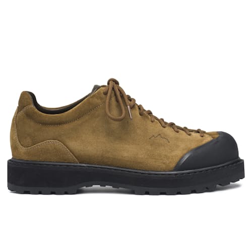 laydown image of Ampezzo Hiking Shoe