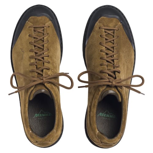 laydown image of Ampezzo Hiking Shoe