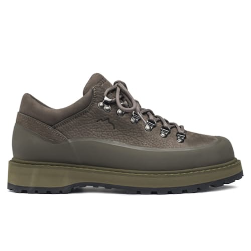 laydown image of Cornaro Gomma Hiking Shoe