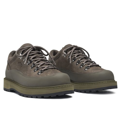 laydown image of Cornaro Gomma Hiking Shoe