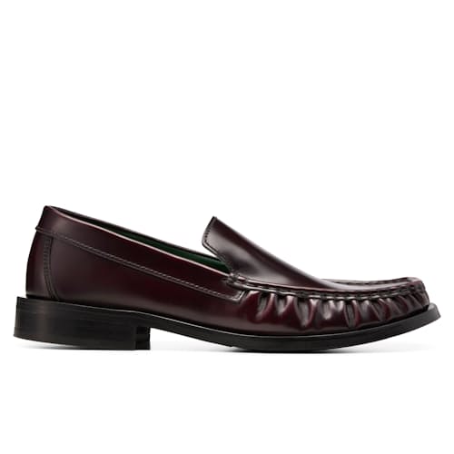 laydown image of Michel Loafer