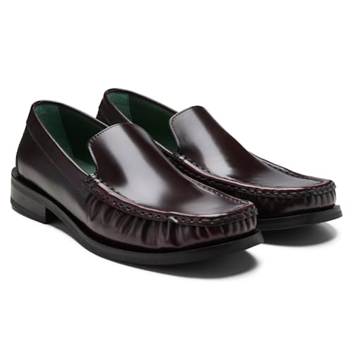 laydown image of Michel Loafer