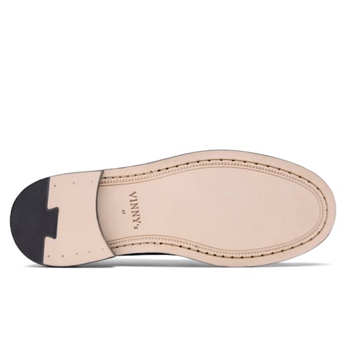 laydown image of Yardee Mocassin Loafer