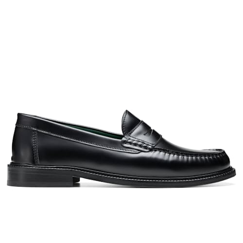 laydown image of Yardee Mocassin Loafer