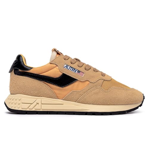 laydown image of Reelwine Low Sneaker