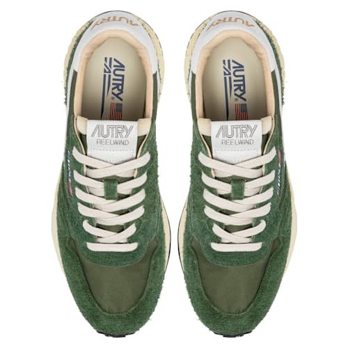 laydown image of Reelwine Low Sneaker