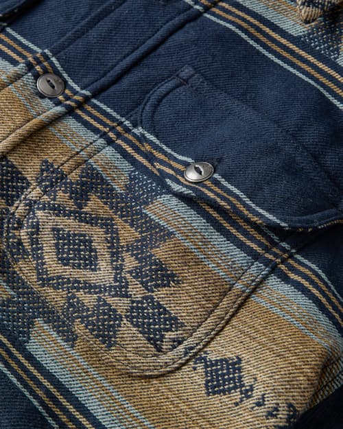 laydown detail image of Klamath Shirt