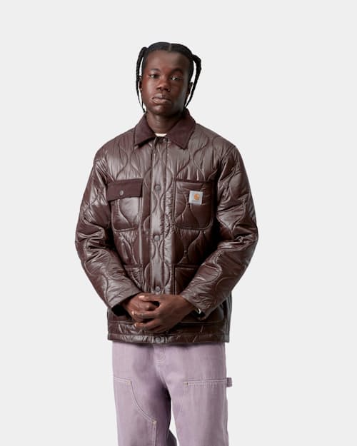 on model image of Oscar Chore Liner
