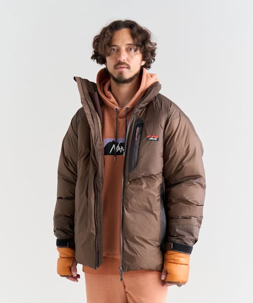 on model image of Aurora Stand Collar Light Down Insulated Jacket