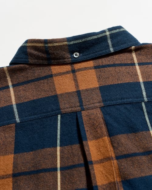 laydown detail image of Tuscumbia Classic Long Sleeve Shirt