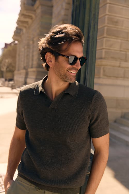 lifestyle image of Hadley Sunglasses