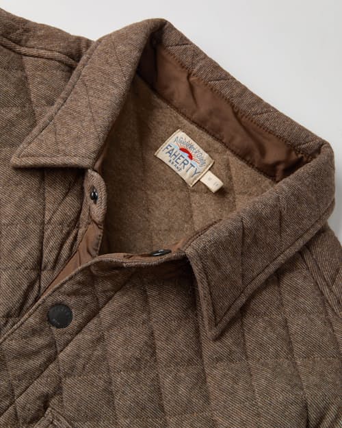 laydown detail image of Epic Fleece Quilted CPO