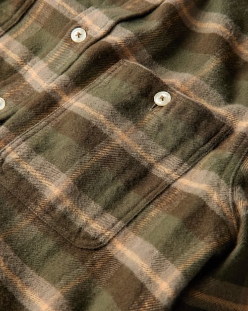 laydown detail image of Nazare Flannel
