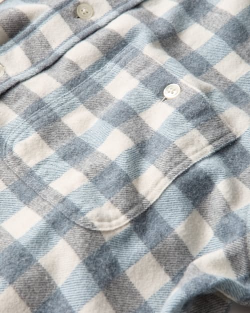 laydown detail image of Nazare Flannel