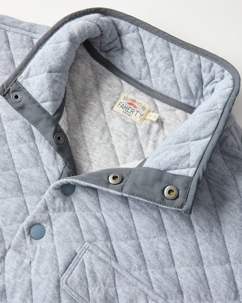 laydown detail image of Epic Fleece Quilted Pullover