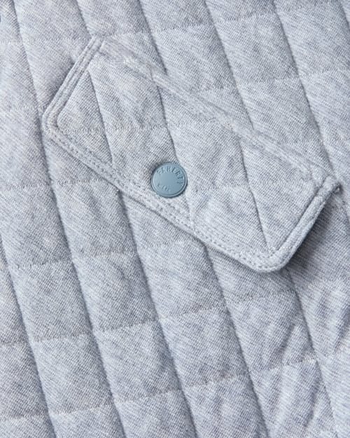 laydown detail image of Epic Fleece Quilted Pullover