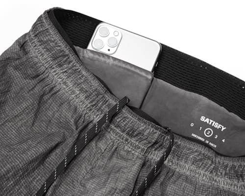 laydown detail image of Rippy 3" Trail Shorts