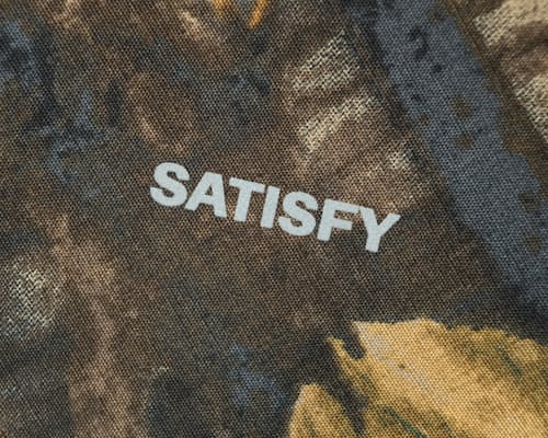 laydown detail image of Softcell Bandana