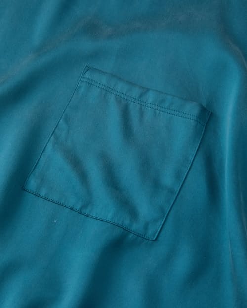 laydown detail image of Women's Washable Silk Tee Pant Set