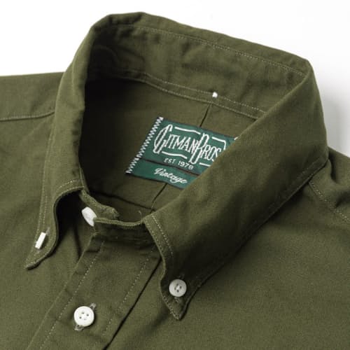 laydown detail image of Classic American Vintage Slim Oxford Shirt