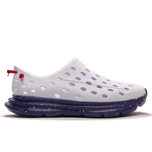 laydown image of Revive Active Recovery Shoe