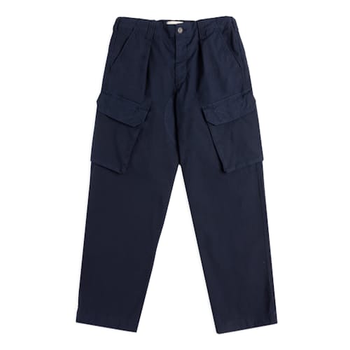 laydown image of Luss Ripstop Pant