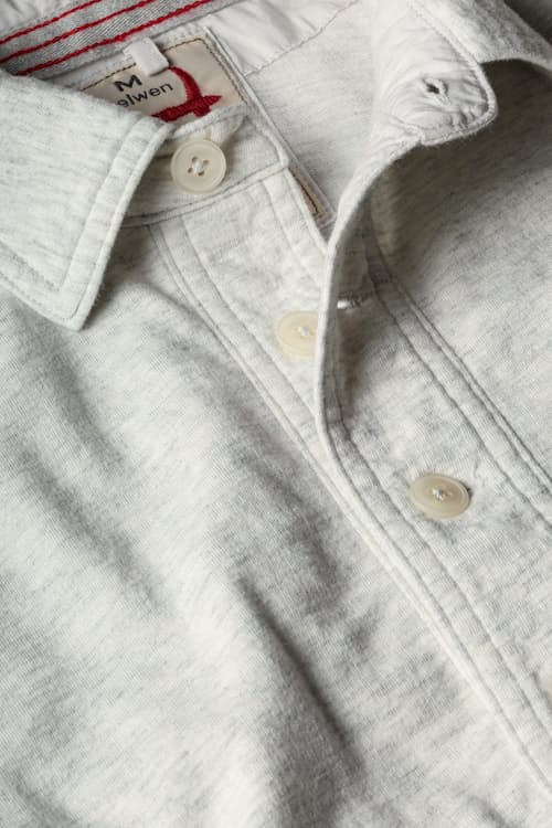 laydown detail image of Mariner Polo