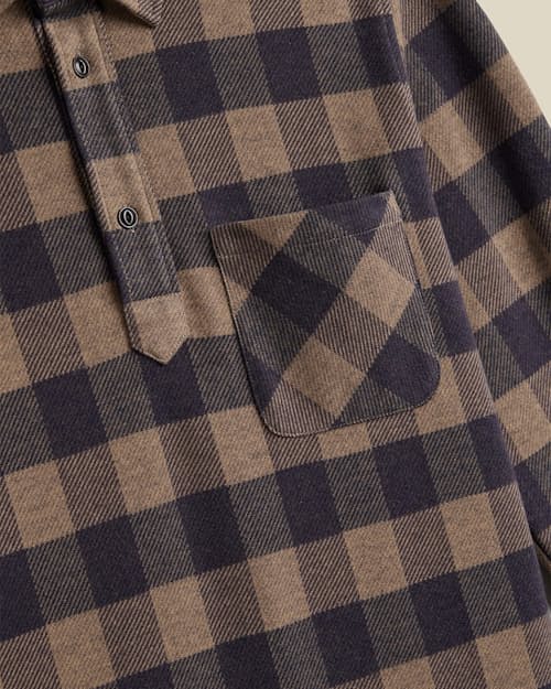 laydown detail image of Altitude Popover Shirt
