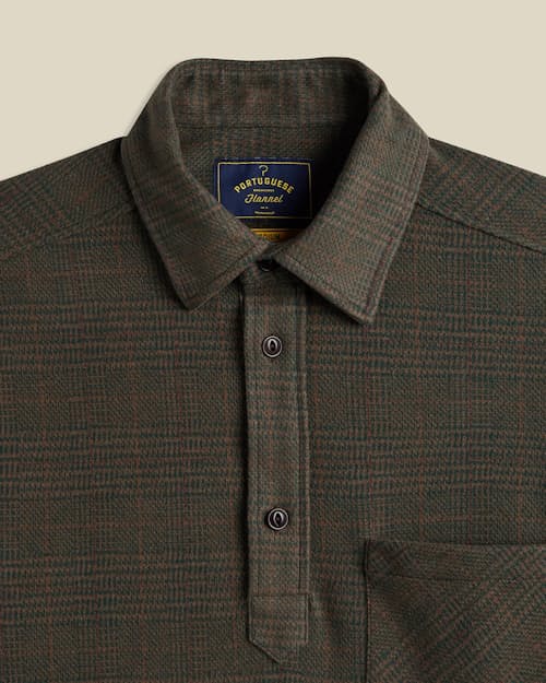 laydown detail image of Curtis Popover Shirt
