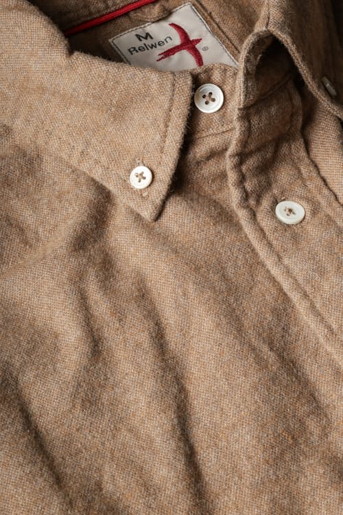 laydown detail image of Flyweight Flannel Shirt