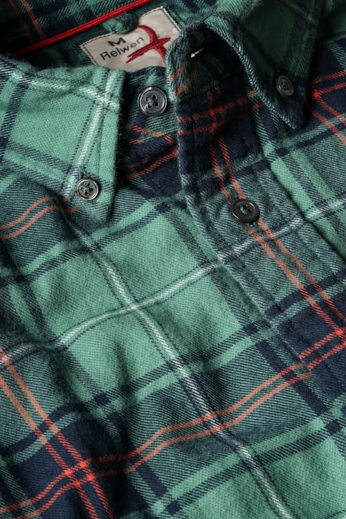laydown detail image of Flyweight Flannel Shirt