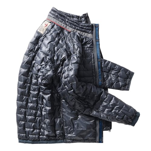 laydown image of Featherweight Down Jacket