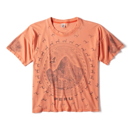 laydown image of Vintage 1990s Peru Del Mundo T-Shirt