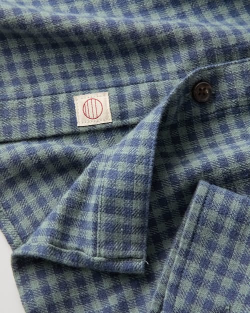 laydown detail image of Classic Stretch Selvage Long Sleeve Shirt