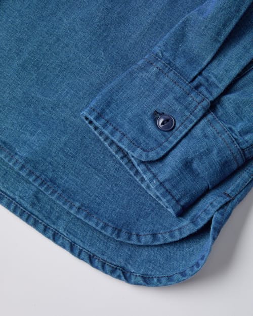 laydown detail image of USN Overshirt