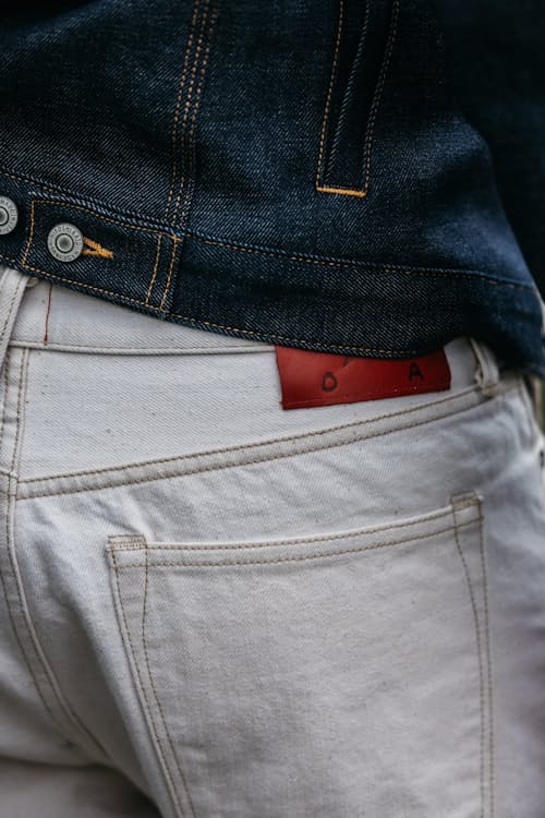 lifestyle image of The Barrel Classic Straight Natural Slub Denim Jeans