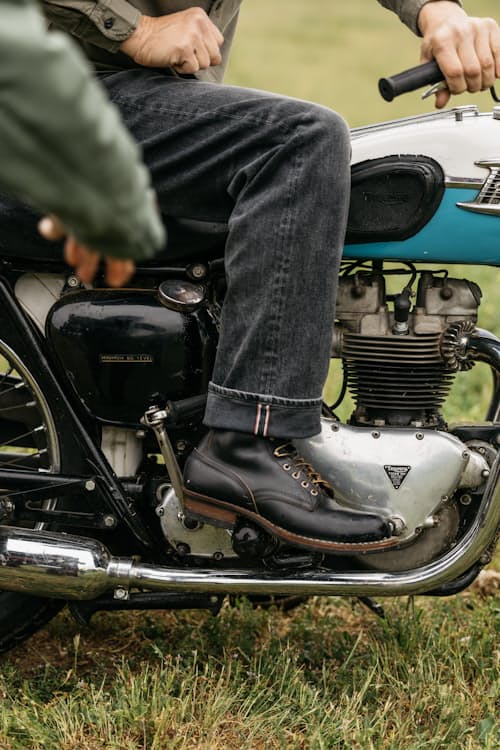 lifestyle image of The Barrel Classic Straight Stretch Selvedge Denim Jeans
