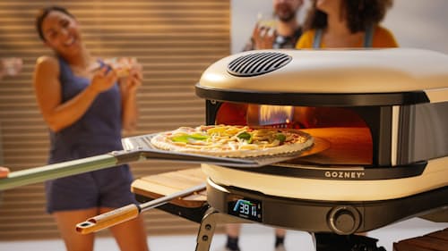 lifestyle image of Arc XL - Pizza Oven