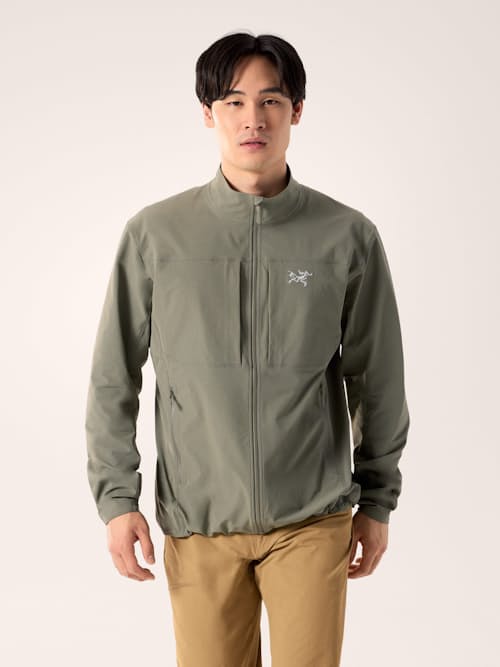 on model image of Gamma Jacket