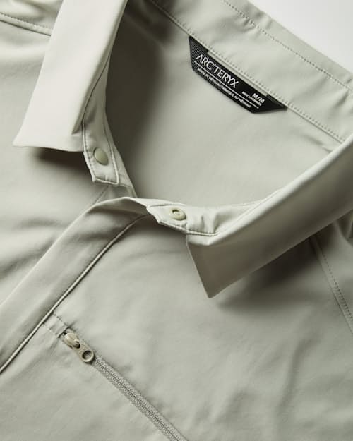 laydown detail image of Skyline Short Sleeve Shirt