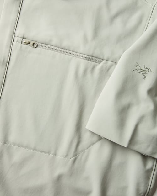 laydown detail image of Skyline Short Sleeve Shirt