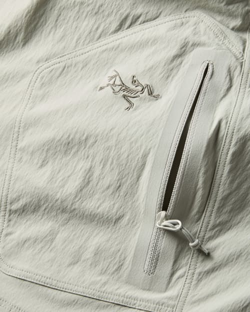 laydown detail image of Konseal Short - 9"